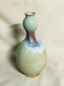 【USED】花器　花瓶　変形　九谷焼？　華道　生け花　最大直径：約12ｃｍ　高さ：約25.5ｃｍ