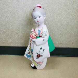 1円！博多人形　童物　『恋てまり　勝雄作』日本人形