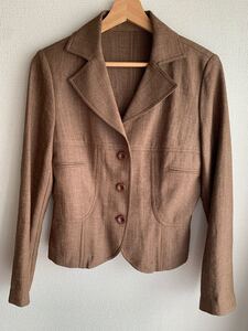 テーラードジャケット 春夏用のジャケット