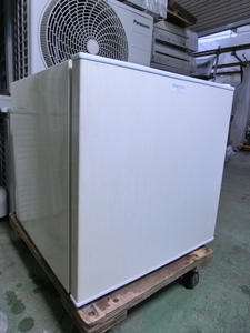F752　MORITA　冷蔵庫　１ドア　５０L　MR-D50C