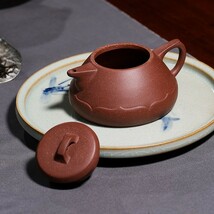 紫砂壺 紫泥 手作りティーポット 中国茶器 カンフーティー 本物 急須 煎茶道具 古美術品 煎茶器 陶器 茶器 宜興産 中国古玩 極上美品 lh755_画像3