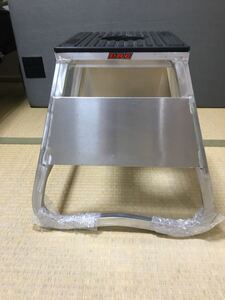 オフロードバイクスタンド未使用品。2ストオイル新品。ラジェットベルト新品。3点セット