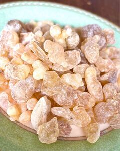フランキンセンス brown Hojari 30g オマーン産 乳香 frankincense 樹脂香 レジン resin お香