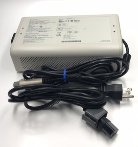 2050292★中古品★Sony ソニーAC電源アダプター AC-2450MD　