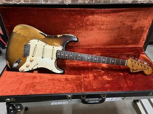 Fender Stratocaster 71年製　4点どめ　フェンダー　ストラトキャスター　ラージヘッド