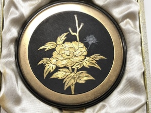 CROWN original gold ..103.7g.. skill compact mirror unused case attaching .