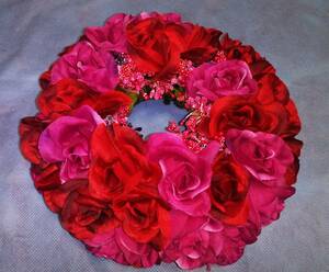  flower : crimson red rose rose flower lease hand made diameter approximately 22. height 10. volume present interior beautiful goods IE2F/ ok panama 