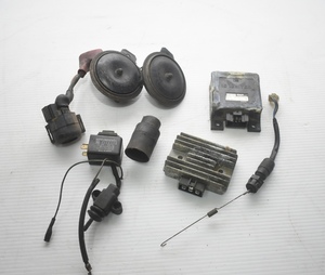 カワサキ GPz550 ZX550A-012*** CDI レギュレーター リレー ホーン 電装セット【A】 A-23