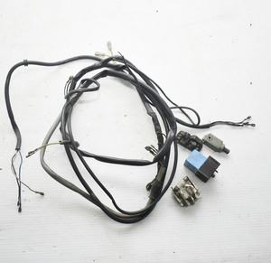ピアジオ べスパ50 V5SA1T メインハーネス リレー センサー スイッチ 電装セット 【B】720