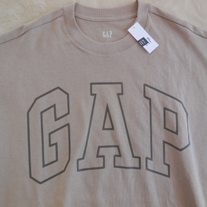 ★新品★GAP★ギャップ★ブラウン★ロゴ入り半袖Tシャツ★サイズS★の画像3