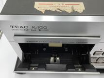 B6631 Y TEAC ティアック エルカセットデッキ AL-700 通電あり レア物 ジャンク_画像3