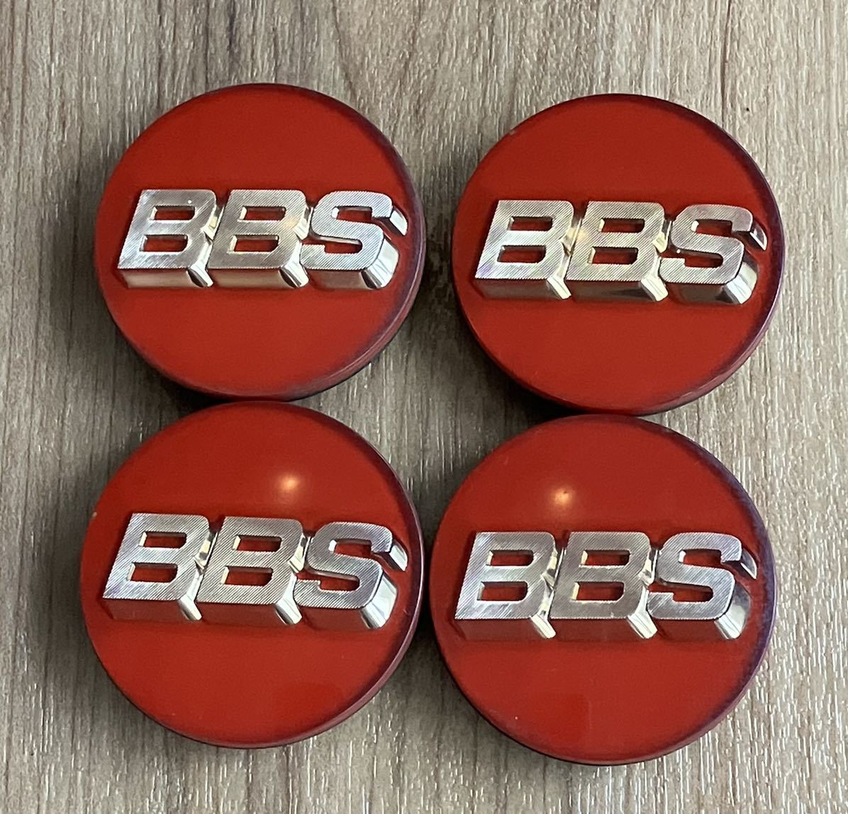 最大85%オフ! BBS 正規品 エンブレム レッド 70Φ リング付 4枚