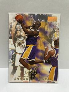 NBAカード　シャキール・オニール　SHAQUILLE O’NEAL SKYBOX PREMIUM ’98-‘99 【レイカーズ時代】