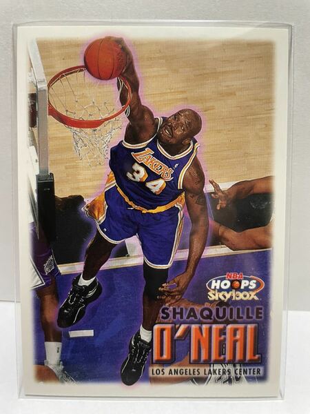 NBAカード　シャキール・オニール　SHAQUILLE O’NEAL NBA HOOPS SKYBOX ‘99-00【レイカーズ時代】
