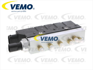VEMO 新品 ベンツ Sクラス W220 S500L S600L エアサスバルブブロック 2203200258 V30-51-0005