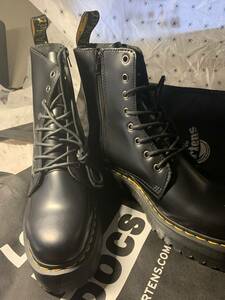 【Dr.MARTENS】ドクターマーチン JADON 8ホールブーツ UK8(27cm位 ) BLACK 【箱付き未使用品】