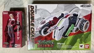 S.H.Figuarts двойной Chaser figuarts ZERO горелка Be * Brooks Jr. комплект [TIGER&BUNNY] душа web магазин ограничение * коробка . царапина есть *