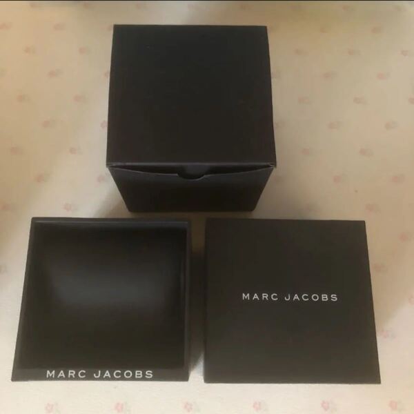 マークジェイコブス 空箱 MARC JACOBS 時計が入っていたケース