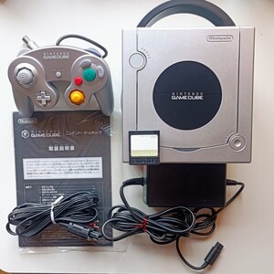 ゲームキューブ シルバー セット AVケーブル メモリーカード付 【すぐに遊べる】