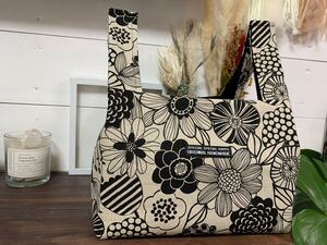 ハンドメイド☆エコバッグ☆コンビニ弁当他 女性 北欧 ランチバッグ