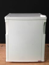 ◆I10 LOTS サイレントミニ冷蔵庫 1ドア 20L　通電確認のみ　CB-20SA　ホワイト　小型冷蔵庫　一人暮らし　寝室◆N_画像1