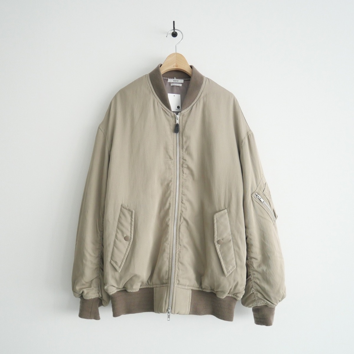美品 定価5万位 ROBERTO COLLINA 20SS MA-1 S TH-
