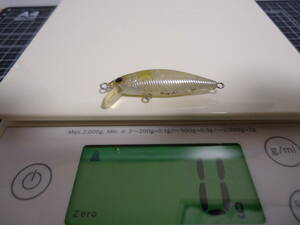 Lucky Craft Baby Minnow (G) Используется