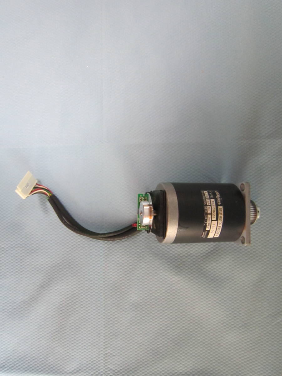TAMAGAWA STEPMOTOR ENCODER TS3103N153 23-00KA 4.0V 1.5A 1C/T 200/REV ステッピングモータ