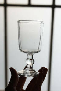 古い手吹きガラスのシンプルな筒型の玉ステム ビストログラス / 19世紀・フランス / 硝子 ワイングラス アンティーク 古道具 D