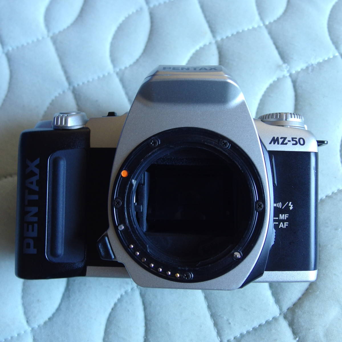 大人気新品 ペンタックス MZ-50 フィルムカメラ フィルムカメラ