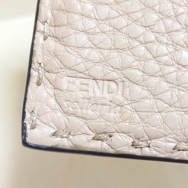 フェンディ FENDI 長財布 8M0308 ピーカブー レザー ベージュ 財布