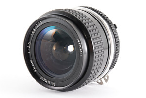 【良品】ニコン Nikon Ai Nikkor 28mm f/3.5 広角 単焦点レンズ Fマウント 試写・動作確認済み！953865