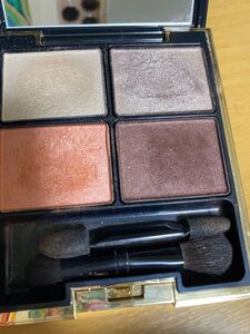 SUQQU デザイニングカラーアイズ02