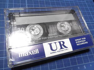 使用済み 中古 カセットテープ　マクセル　UR30　　ノーマル　 Type1　30分 1本 　爪あり　No.8022