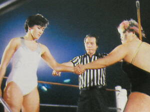  weekly Professional Wrestling 1985 year 12 month 31 day number all-Japan women's professional wrestling large rice field district world single . seat decision war &AP war * De Ville Masami VS dump Matsumoto, jumbo .*.. contest 