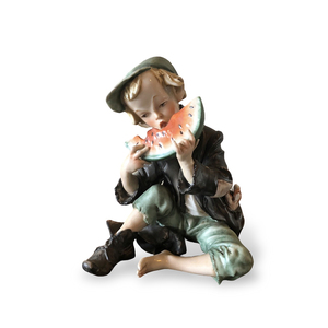 【古い日本製 陶器 スイカを食べる少年 フィギュリ】検：ヴィンテージ人形置物ハンドメイドオブジェインテリア雑貨