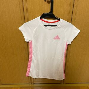 adidas アディダス Tシャツ スポーツウェア