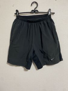 NIKE ナイキ ハーフパンツ ナイキランニングパンツ ランニングショートパンツ ランニングパンツ サッカー
