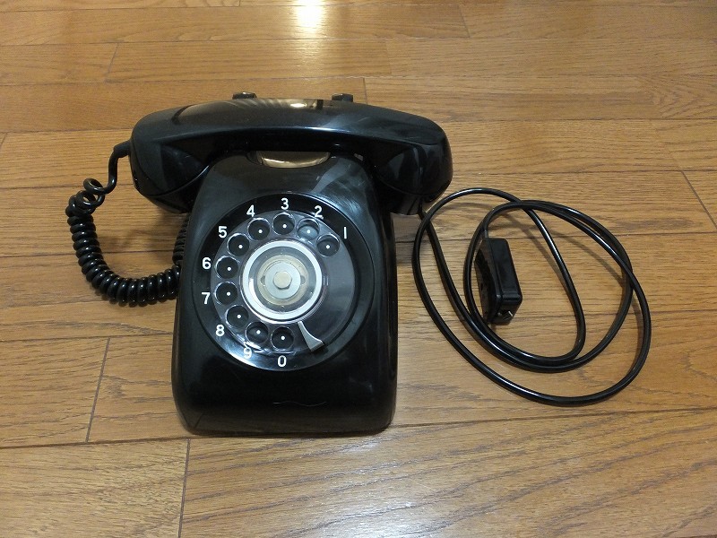ヤフオク! -ダイヤル式黒電話(アンティーク、コレクション)の中古品 