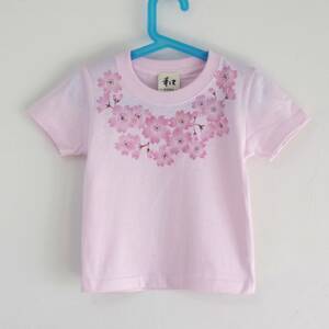 子供服 キッズTシャツ 140サイズ ピンク コサージュ桜柄 Tシャツ ハンドメイド 手描きTシャツ 和柄 春 プレゼント