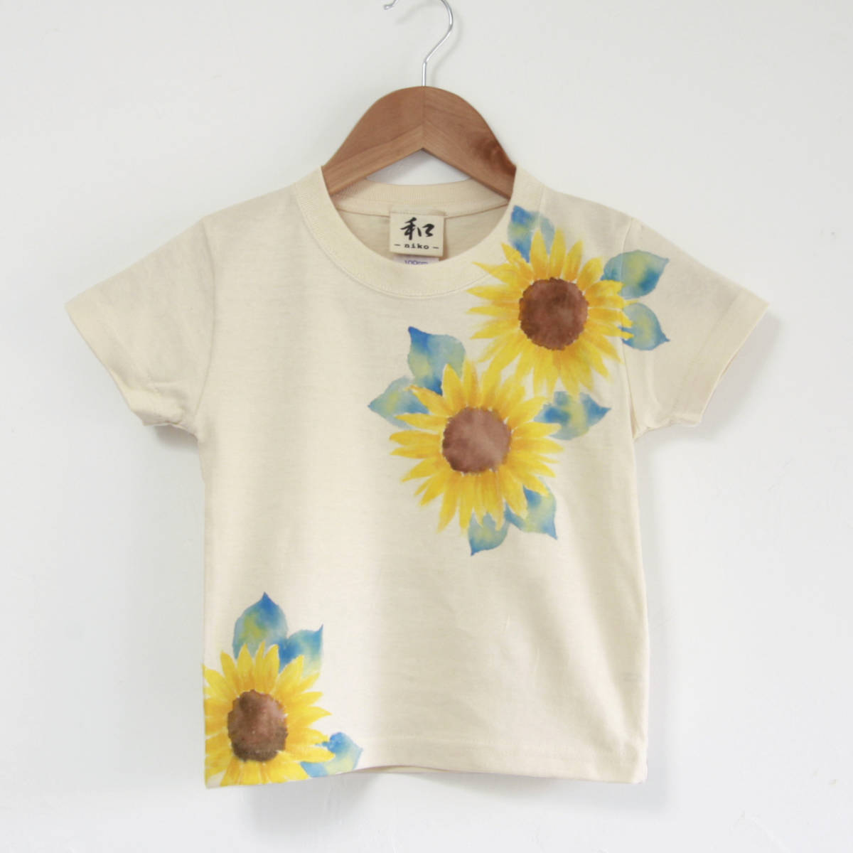 Children's clothing, kids' T-shirts, size 150, natural, sunflower pattern, handmade, hand-drawn T-shirts, floral pattern, summer, gift, tops, Short sleeve T-shirt, 150(145~154cm)