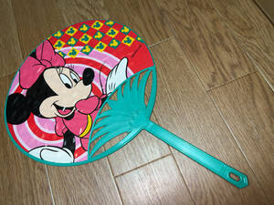 ●販促品「第一生命 / Disney Enterprises.inc. (ミッキーマウス＆ミニーマウス) / 団扇 (うちわ)」●