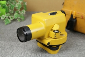 TOPCON オートレベル AT-M3 トプコン 測量 [ジャンク]53