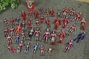 バンダイ ウルトラマン ソフビ人形４０点セット