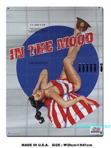 アメリカンブリキ看板 ピンナップガール -IN THE MOOD- アメリカ雑貨 アメリカン雑貨 サインプレート