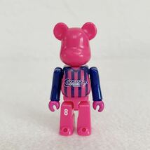 BE＠RBRICK-ベアブリック- 70% セレッソ大阪 #8 ★高さ約５cm〈ｘ_画像1