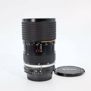 Nikon ニコン ZOOM -NIKKOR Ai-S 35-70 mm 1:3.5 マニュアル一眼レフカメラレンズ