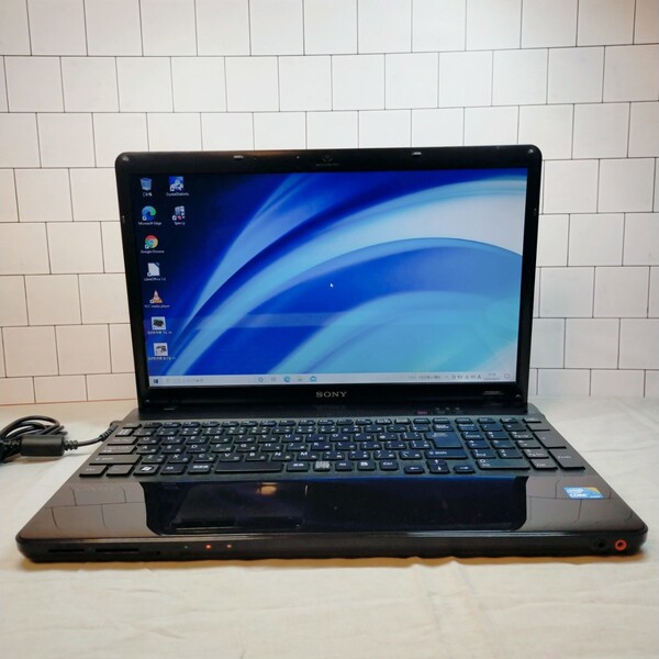 VAIO初心者おすすめ♪すぐ使える ノートパソコン 大容量HDD・カメラ Windows10