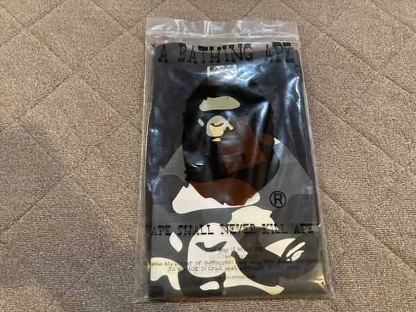 激レア!【未使用.Tシャツ.黒迷彩柄.発光.蓄光プリント】A BATHING APE GLOW IN THE DARK APE サイズM/ア ベイシング エイプ