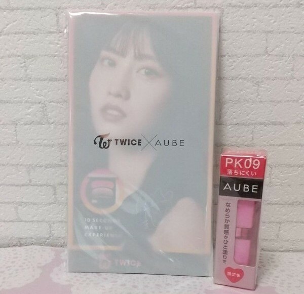 TWICE×AUBE 口紅&アイシャドウ モモ